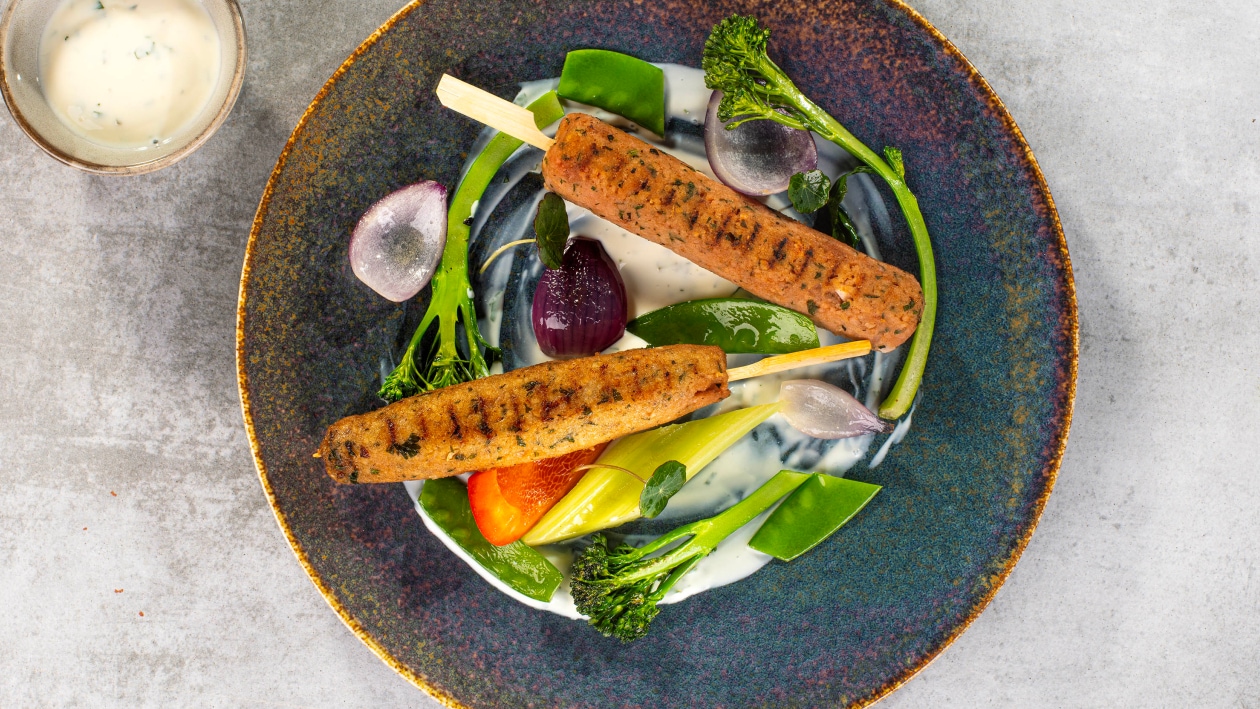 Wegańska kofta / dip ziołowo-cytrusowy